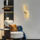 Arandela De Parede Transparente Skylight Bivolt Metal e Acrílico  Iluminação  Casa Farfelle