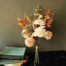 Buquê de Flores Artificiais para Decoração  Flores Artificiais  Casa Farfelle