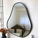 Espelho Orgânico Sala de Jantar com Moldura em Madeira Casa Stony  espelho organico  Casa Farfelle