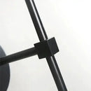 Luminária Arandela de Parede Estilo Clássico – Elegância Atemporal Zelar - Casa & Jardim  Luminária Arandela de Parede  Casa Farfelle