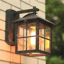 Luminária Europeia Retro de Parede - Ilumine Exteriores 42 (Iluminação)  Casa Farfelle