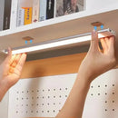 Luminária LED Fina – Sensor de Movimento e Recarregável e sem Fio Casa Farfelle  205 (Iluminação)  Casa Farfelle