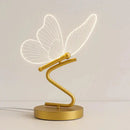 Luminária de Mesa LED Borboleta – Design Moderno Zelar - Casa & Jardim  Luminária de Mesa  Casa Farfelle