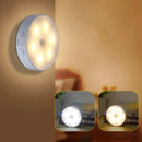 Luz de Sensor de Movimento - Ilumine Interiores Casa Farfelle  75 (Iluminação)  Casa Farfelle
