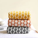 Manta de Malha Acrílica com Borlas Cinza Onda Casa Farfelle  205  Casa Farfelle