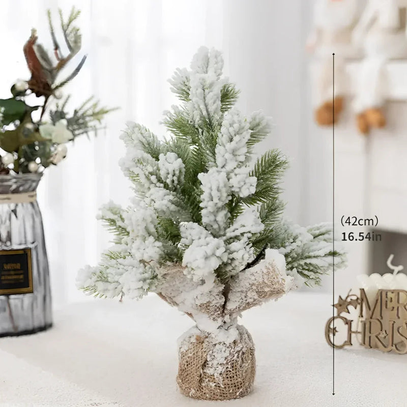 Árvore de Natal Artificial com Neve e Luzes Quentes de Mesa Lenogue - Casa Farfelle