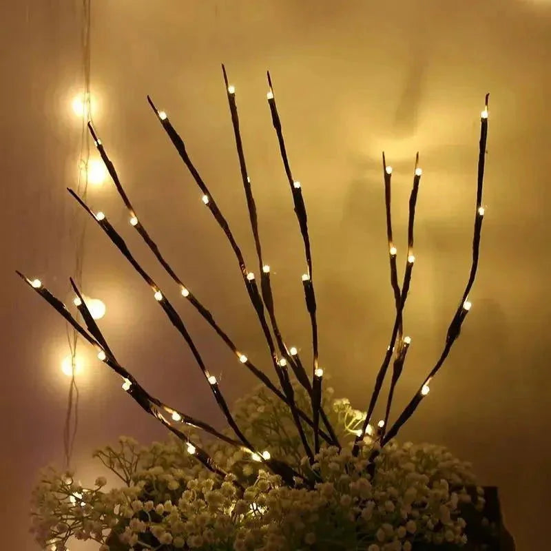 Árvore de Natal Led com Galhos Iluminados para Decoração Lenogue - Casa Farfelle