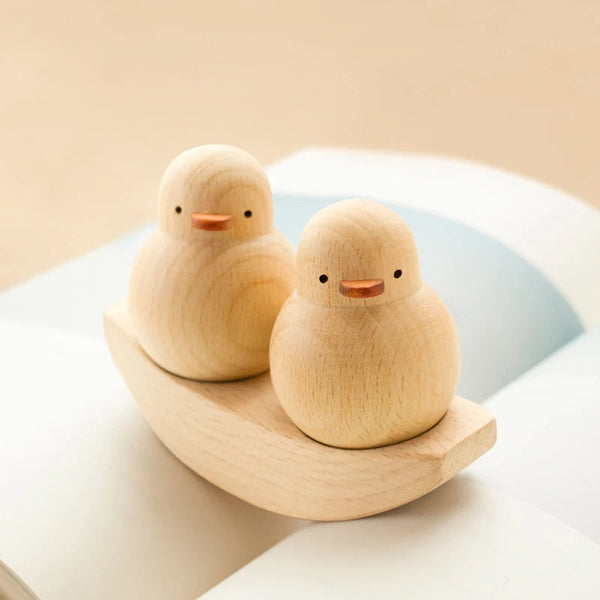 Casal de Patinhos em Madeira - Casa Farfelle
