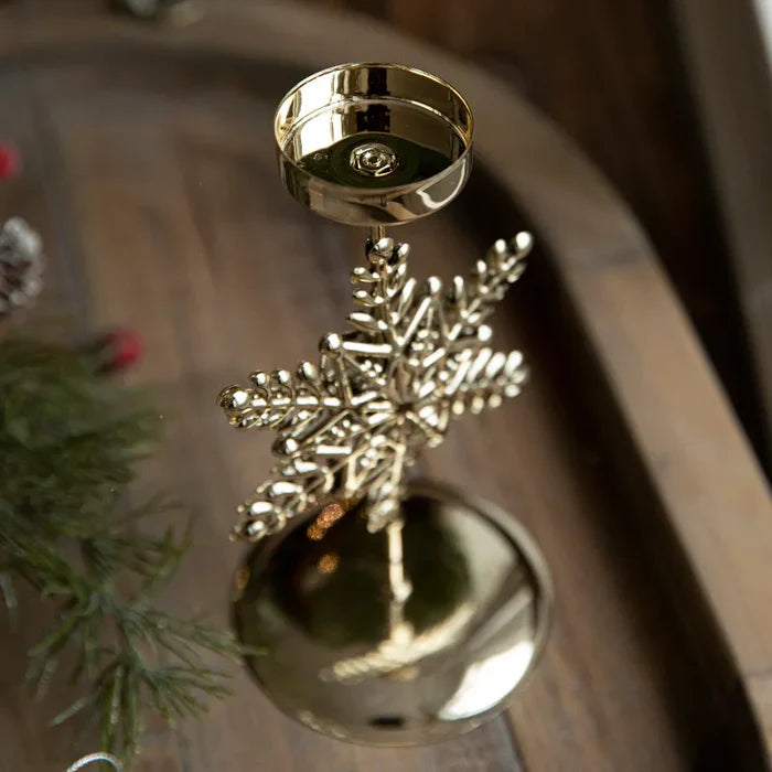 Castiçal de Ferro Dourado com Decoração Natalina - Casa Farfelle