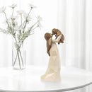 Escultura de Resina Menina com Cachorro - Decoração Esculpida à Mão - Casa Farfelle