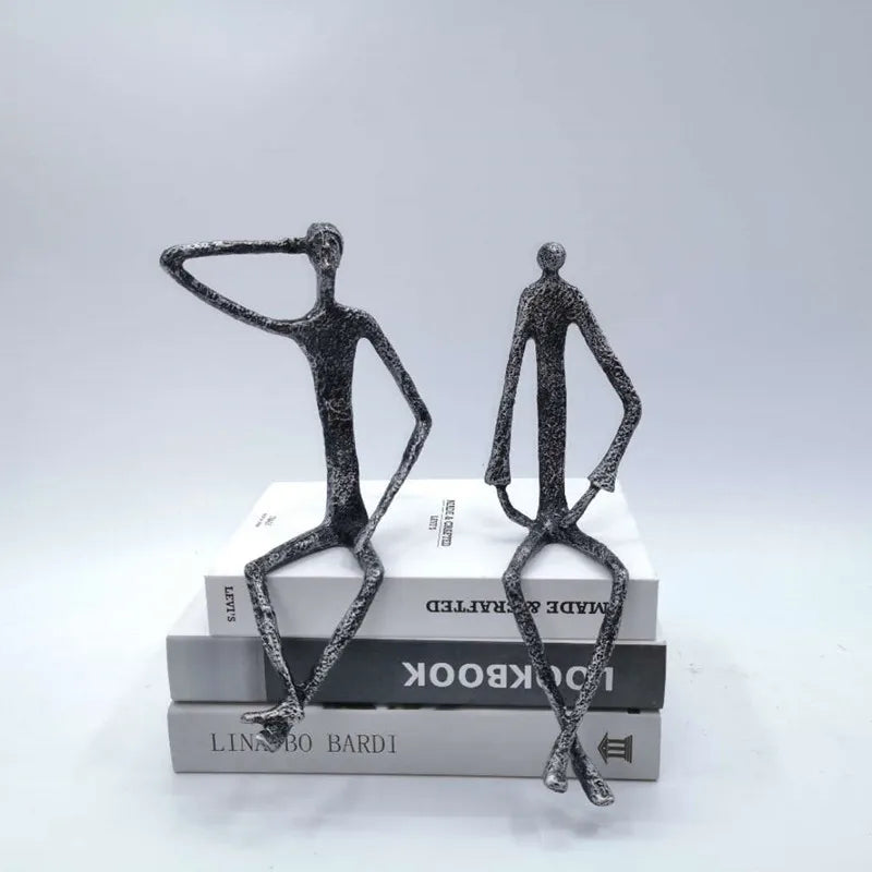 Escultura Humana em Ferro Fundido - Casa Farfelle