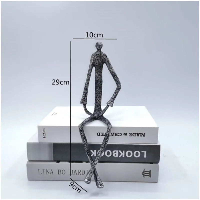 Escultura Humana em Ferro Fundido - Casa Farfelle