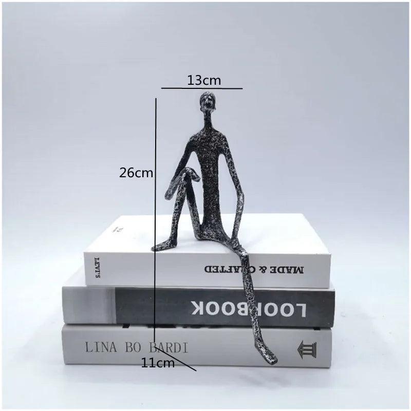 Escultura Humana em Ferro Fundido - Casa Farfelle