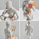 Escultura Mulher Lendo Livro - Casa Farfelle