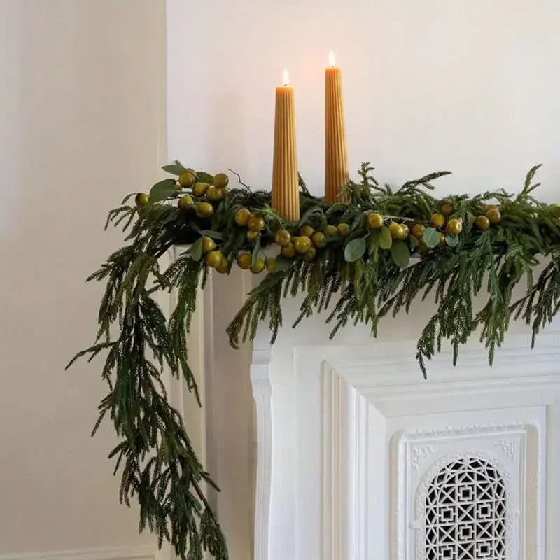 Festão de Natal Realista com Led - Casa Farfelle