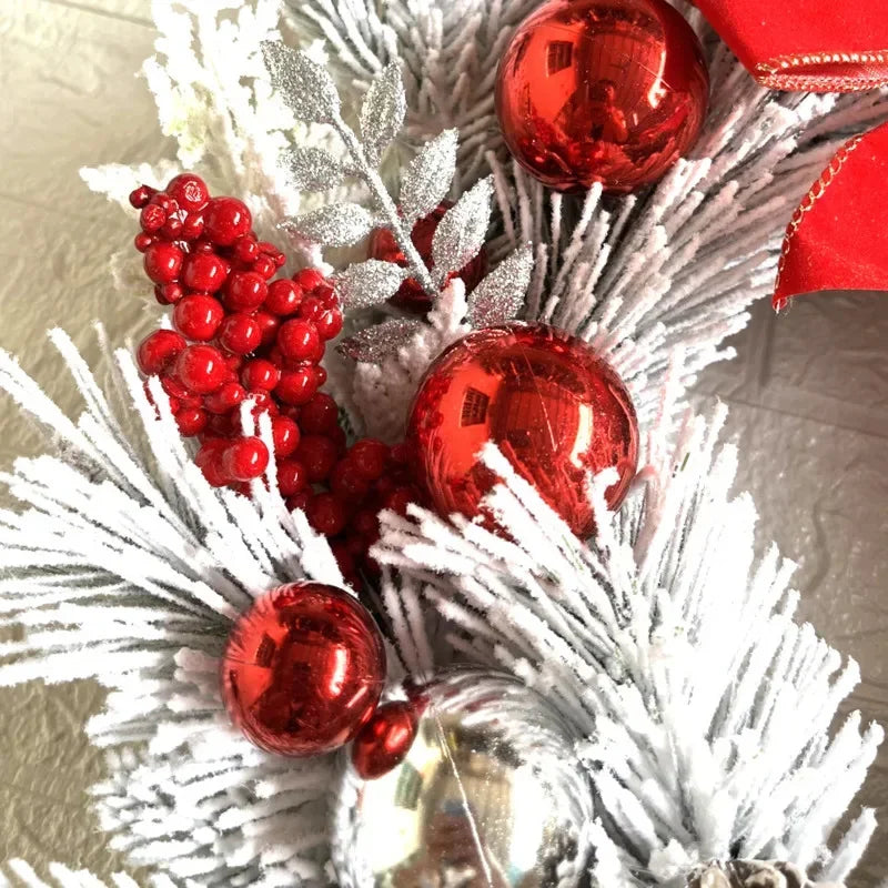 Guirlanda de Natal com Rattan Nevada para Porta Lenogue - Casa Farfelle