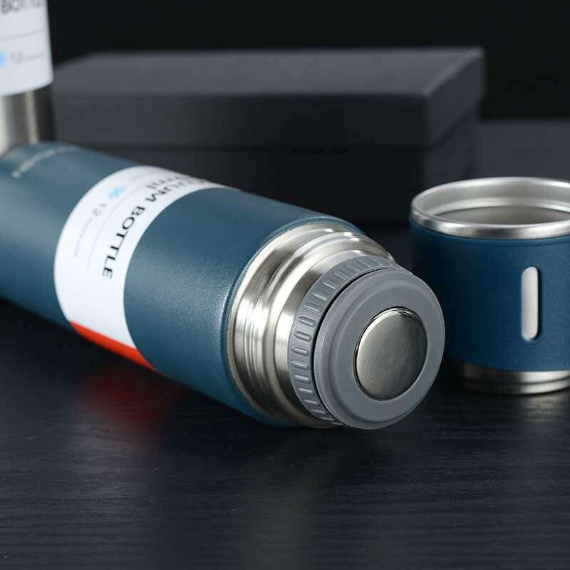 Kit Garrafa Térmica e Xícaras Karaman - Casa Farfelle