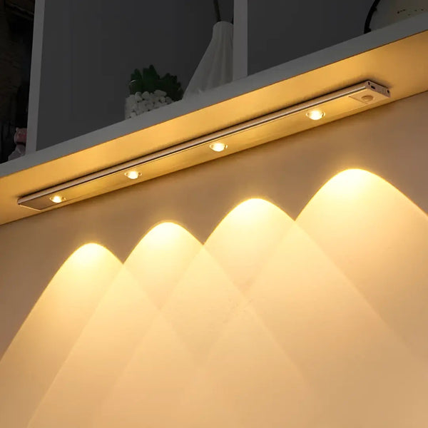 Luminária LED Ultra Fina com Sensor de Movimento - Casa Farfelle