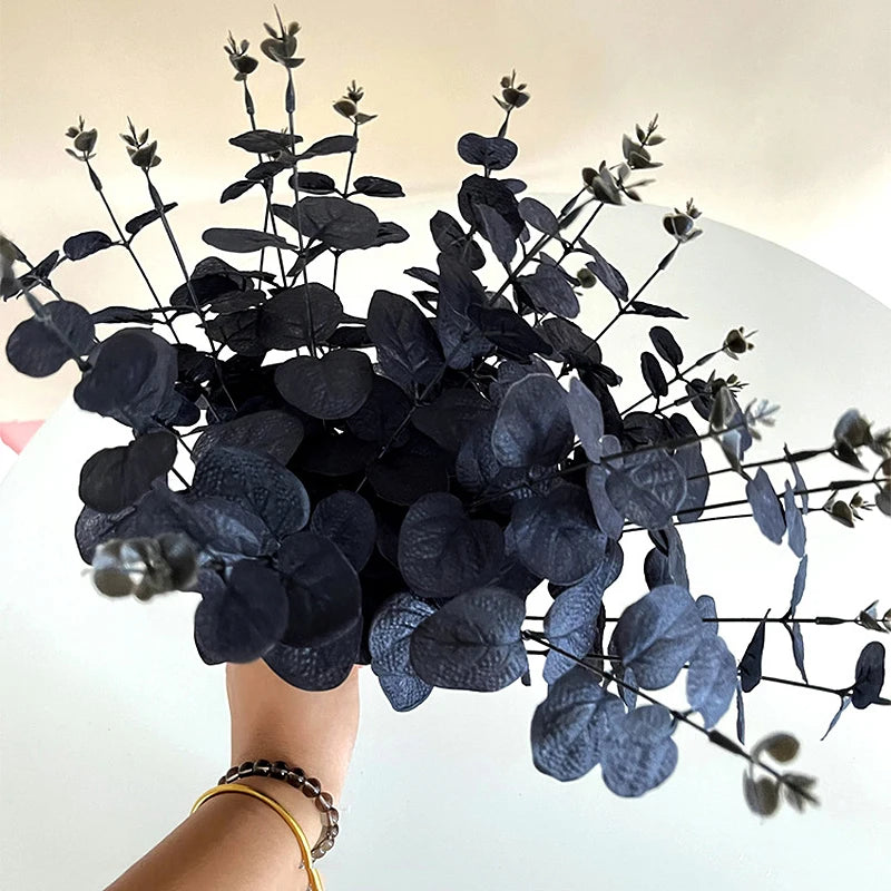 Ramos de Folhas de Eucalípto Artificiais Negros para Decoração 5 Peças - Casa Farfelle