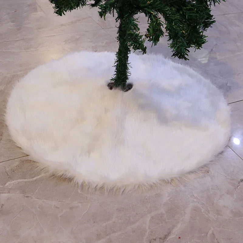 Saia para árvore de Natal Redonda Plush Neve Branca Lenogue - Casa Farfelle