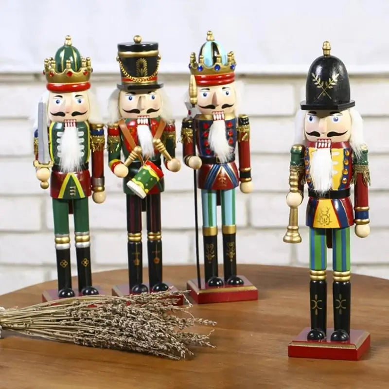 Soldado Quebra Nozes de Natal 30cm em Madeira - Casa Farfelle