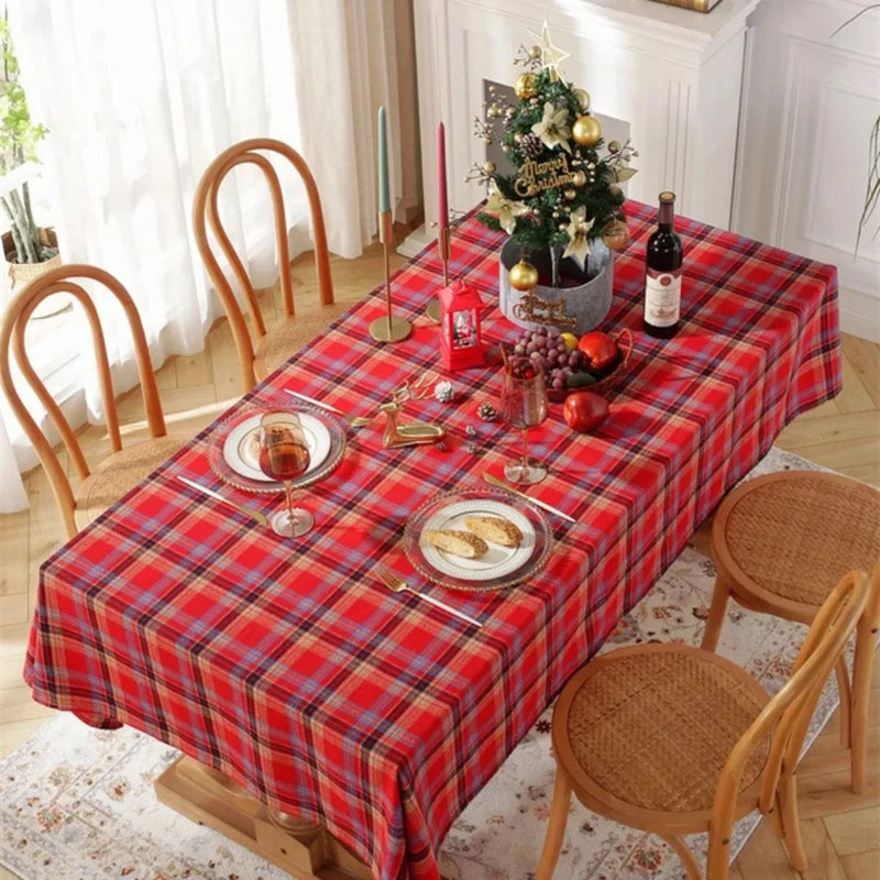 Toalha de Mesa para Natal Retangular Impermeável Quadriculada - Vermelha